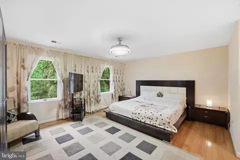 Bedroom - 15221 Redgate Dr, Silver Spring, MD 20905 photo 1 of 13