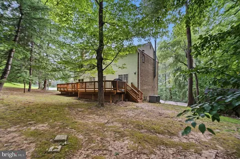 Exterior - 15221 Redgate Dr, Silver Spring, MD 20905 photo 9 of 10