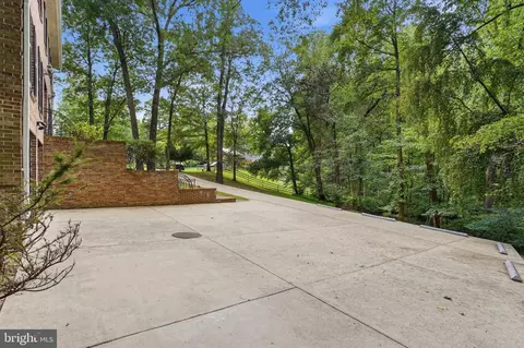 Exterior - 15221 Redgate Dr, Silver Spring, MD 20905 photo 4 of 10