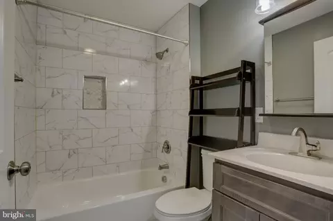 Bath - 1007 Venice Dr, Silver Spring, MD 20904 photo 3 of 4