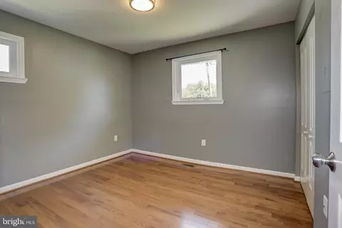Bedroom - 1007 Venice Dr, Silver Spring, MD 20904 photo 4 of 4