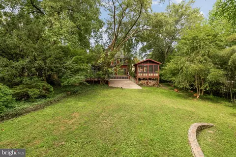 Exterior - 9407 Hale Pl, Silver Spring, MD 20910 photo 12 of 16