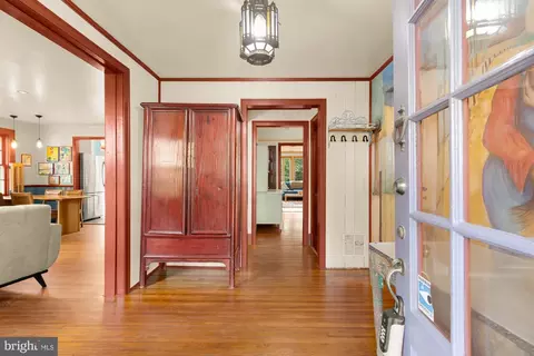 Entry Way - 9407 Hale Pl, Silver Spring, MD 20910 photo 1 of 6