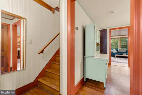 Entry Way - 9407 Hale Pl, Silver Spring, MD 20910 photo 4 of 6
