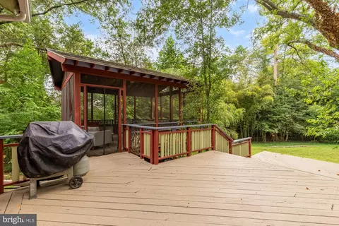Exterior - 9407 Hale Pl, Silver Spring, MD 20910 photo 3 of 16