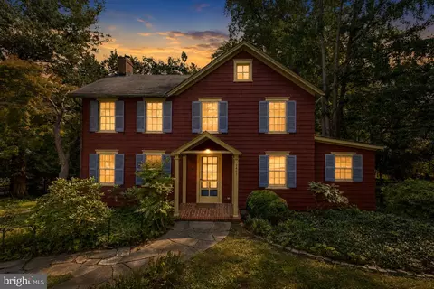 Exterior - 9407 Hale Pl, Silver Spring, MD 20910 photo 2 of 16