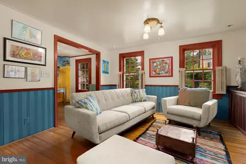 Living - 9407 Hale Pl, Silver Spring, MD 20910 photo 3 of 3