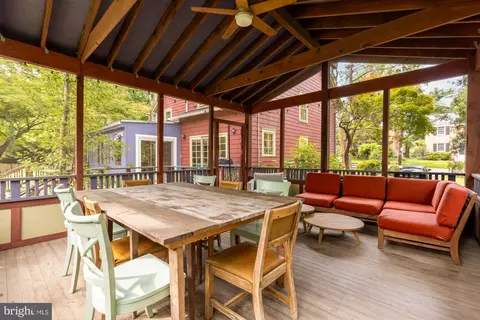 Exterior - 9407 Hale Pl, Silver Spring, MD 20910 photo 10 of 16