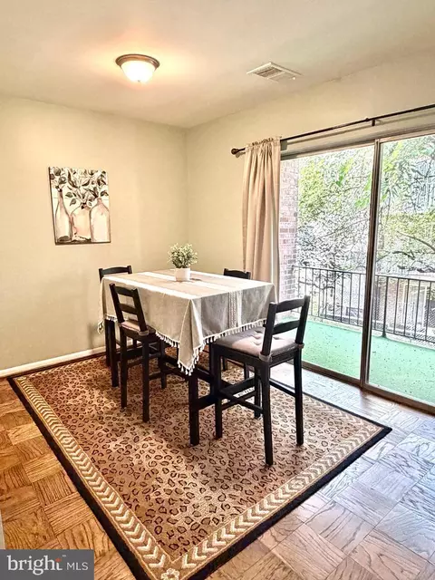 Dining - 3382 Hewitt Ave #202, Silver Spring, MD 20906 photo 2 of 3