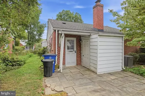 Exterior - 9504 Saginaw St, Silver Spring, MD 20901 photo 3 of 13