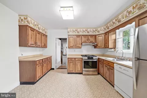 Kitchen - 9504 Saginaw St, Silver Spring, MD 20901 photo 3 of 3