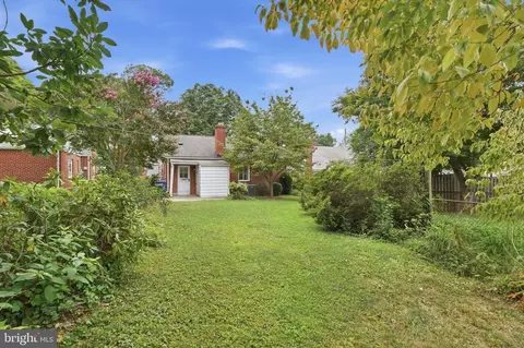 Exterior - 9504 Saginaw St, Silver Spring, MD 20901 photo 8 of 13