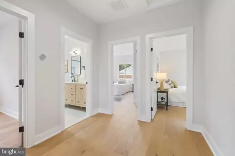 Entry Way - 1205 Burton St, Silver Spring, MD 20910 photo 5 of 8