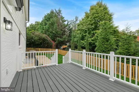Exterior - 1205 Burton St, Silver Spring, MD 20910 photo 4 of 8