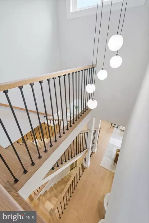 Entry Way - 1205 Burton St, Silver Spring, MD 20910 photo 4 of 8