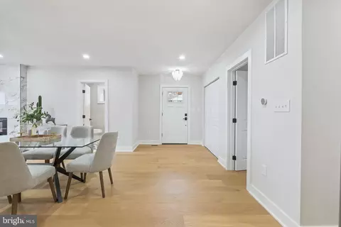 Entry Way - 1205 Burton St, Silver Spring, MD 20910 photo 1 of 8