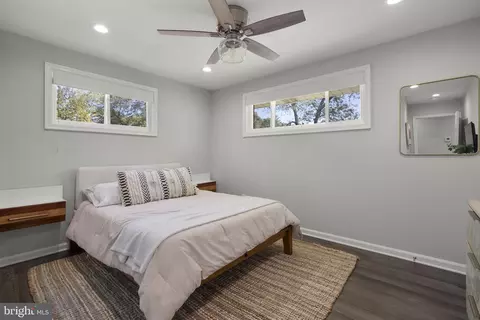 Bedroom - 303 Belton Rd, Silver Spring, MD 20901 photo 3 of 8