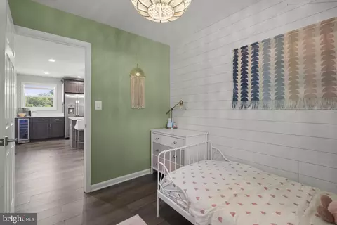 Bedroom - 303 Belton Rd, Silver Spring, MD 20901 photo 2 of 8