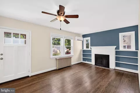 Living - 611 Eldrid Dr, Silver Spring, MD 20904 photo 4 of 6
