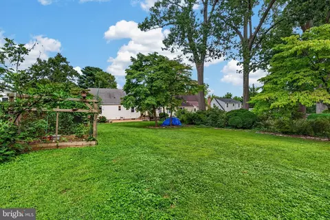 Exterior - 611 Eldrid Dr, Silver Spring, MD 20904 photo 8 of 12