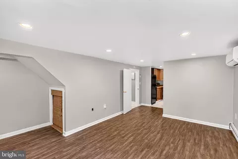 Living - 611 Eldrid Dr, Silver Spring, MD 20904 photo 5 of 6