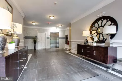 Entry Way - 3825 Doc Berlin Dr #17, Silver Spring, MD 20906 photo 2 of 3