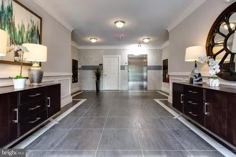 Entry Way - 3825 Doc Berlin Dr #17, Silver Spring, MD 20906 photo 1 of 3