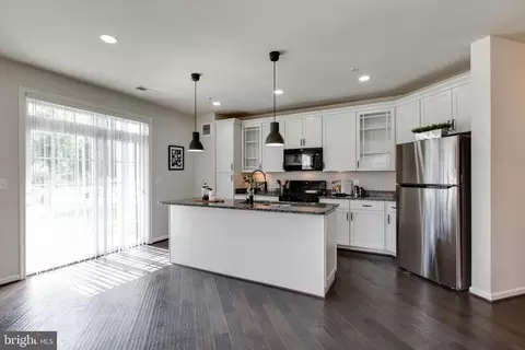 Kitchen - 3825 Doc Berlin Dr #17, Silver Spring, MD 20906 photo 1 of 2