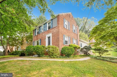 Exterior - 1004 Dennis Ave, Silver Spring, MD 20901 photo 2 of 6