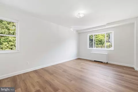Living - 95 E Wayne Ave #305, Silver Spring, MD 20901 photo 6 of 7
