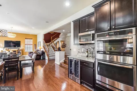 Kitchen - 14414 Clay Rock Ln, Silver Spring, MD 20906 photo 2 of 3
