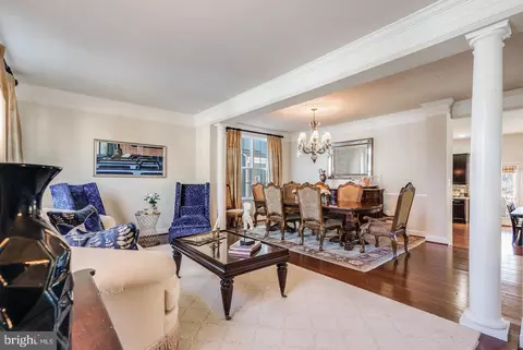 Dining - 14414 Clay Rock Ln, Silver Spring, MD 20906 photo 2 of 3