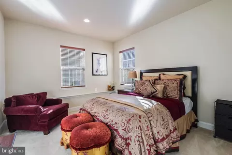 Bedroom - 14414 Clay Rock Ln, Silver Spring, MD 20906 photo 3 of 4