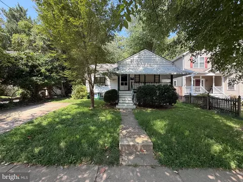 521 Beall Ave, Rockville, MD 20850