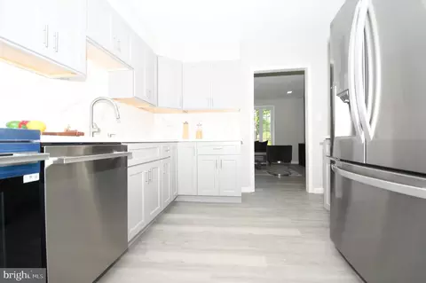 Entry Way - 3506 Harrell St, Silver Spring, MD 20906 photo 2 of 7