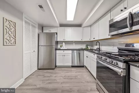 Kitchen - 2302 Sun Valley Cir #1, Silver Spring, MD 20906 photo 1 of 2