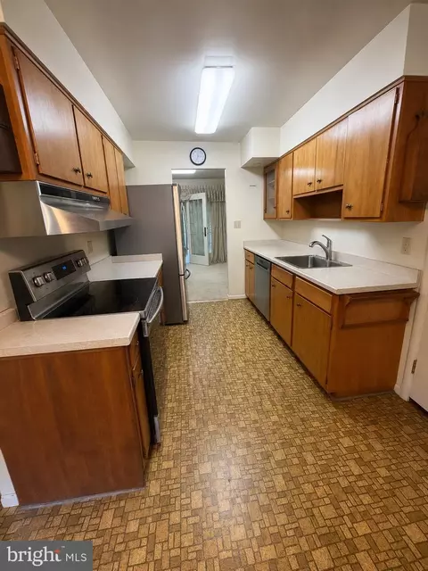 Kitchen - 13233 Clifton Rd, Silver Spring, MD 20904 photo 1 of 4