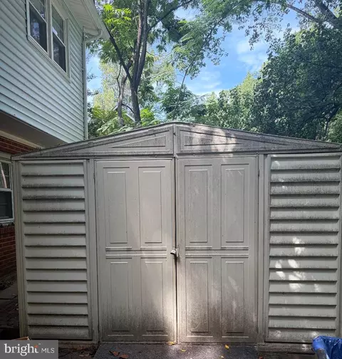 Exterior - 13233 Clifton Rd, Silver Spring, MD 20904 photo 3 of 4