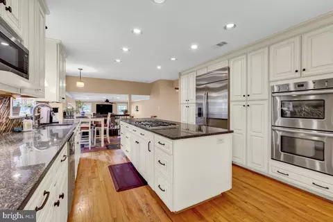 Kitchen - 13505 Montvale Dr, Silver Spring, MD 20904 photo 3 of 6