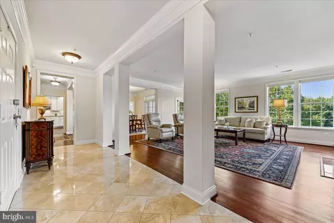 9403 Blackwell #301, Rockville, MD 20850