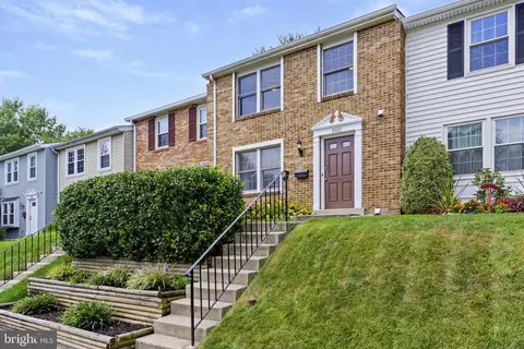 18823 Pintail Ln, Gaithersburg, MD 20879