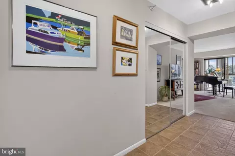 Entry Way - 15115 Interlachen Dr #3-612, Silver Spring, MD 20906 photo 2 of 8