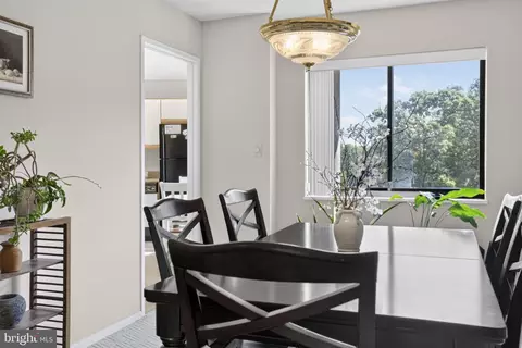 Dining - 15115 Interlachen Dr #3-612, Silver Spring, MD 20906 photo 1 of 3