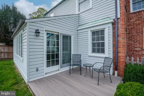Exterior - 104 Williamsburg Dr, Silver Spring, MD 20901 photo 4 of 8