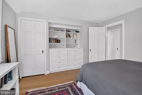 Bedroom - 104 Williamsburg Dr, Silver Spring, MD 20901 photo 4 of 5