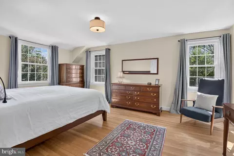 Bedroom - 104 Williamsburg Dr, Silver Spring, MD 20901 photo 1 of 5