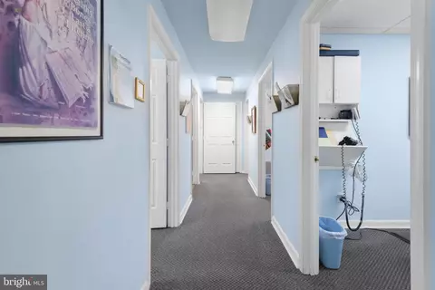 Entry Way - 2701 Olney Sandy Spring Rd, Olney, MD 20832 photo 2 of 5