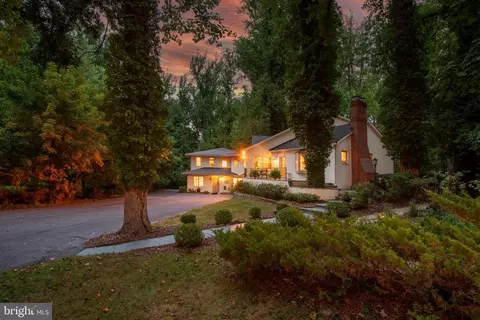 Exterior - 2701 Olney Sandy Spring Rd, Olney, MD 20832 photo 2 of 10
