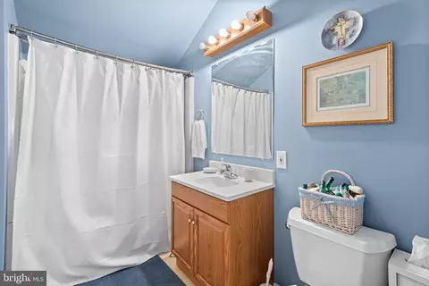Bath - 2701 Olney Sandy Spring Rd, Olney, MD 20832 photo 2 of 4