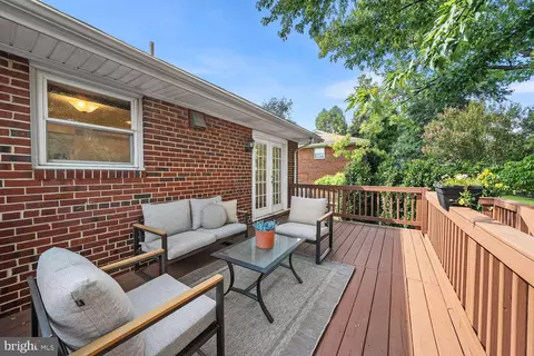 Exterior - 2305 Peggy Ln, Silver Spring, MD 20910 photo 1 of 17